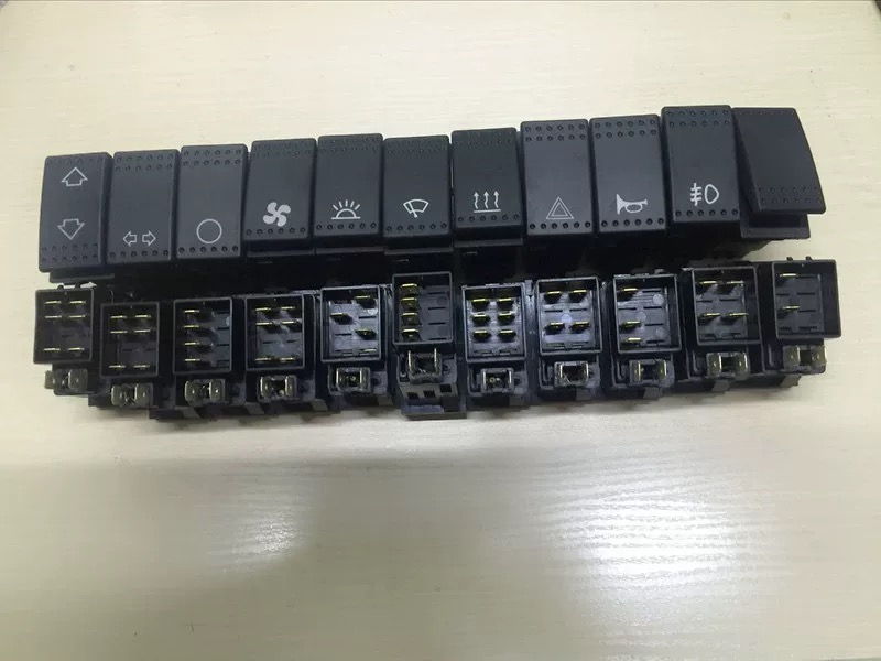 申沃趴趴沃尔沃翘板开关